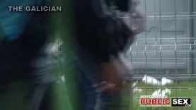 Watch GalicianGotta20 Voyeurismo peeing near a fence voyeur porn ...